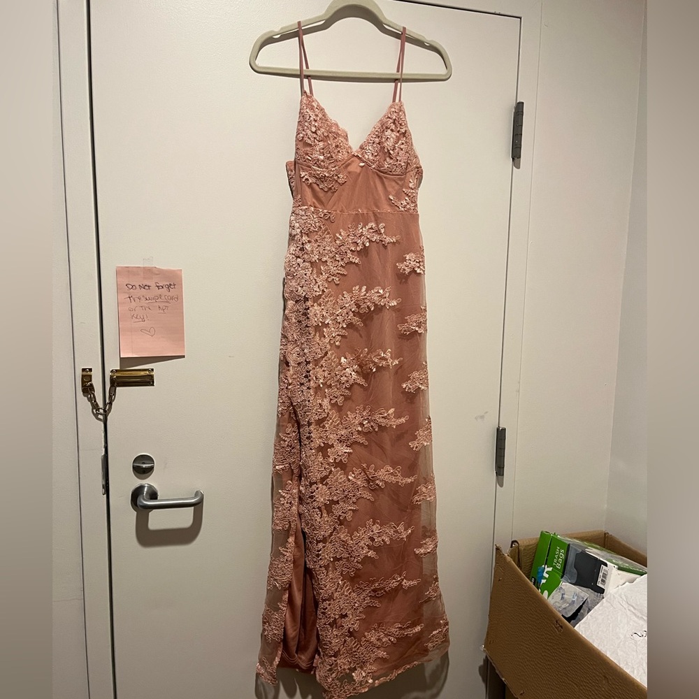 NEVER WORN Gown